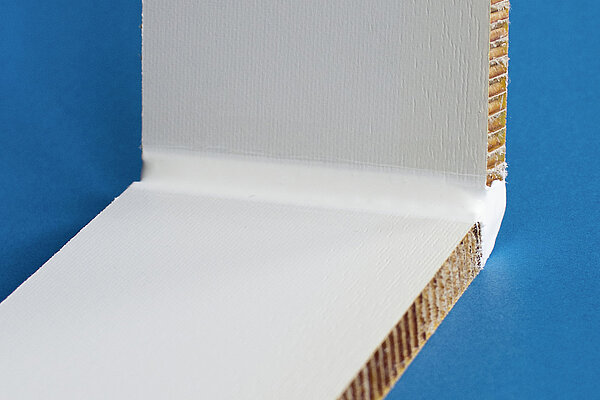 Faserverbund-Sandwichpanel von FACC